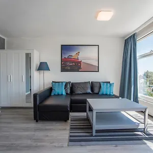 Blue Shell With Private Parking Garage Apartment Zandvoort